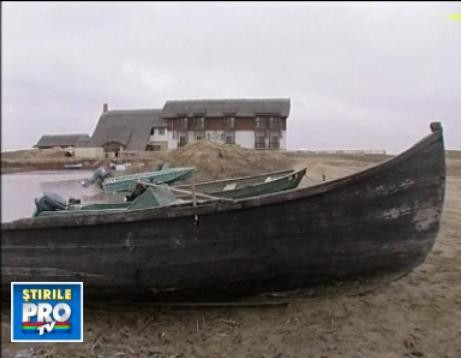 UE, banii si romanii: Paradis pe malul lacului Razelm