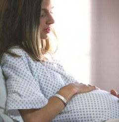 Mars anti-avort pornit din Timisoara. Zeci de banateni militeaza azi la Budapesta