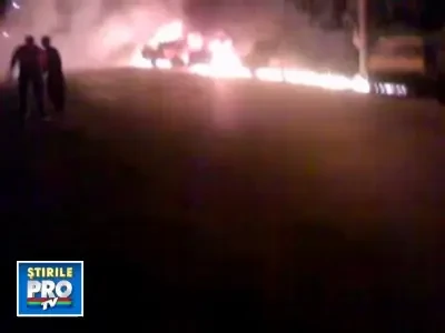 Masini incendiate la Constanta! Vezi aici mai multe imagini!