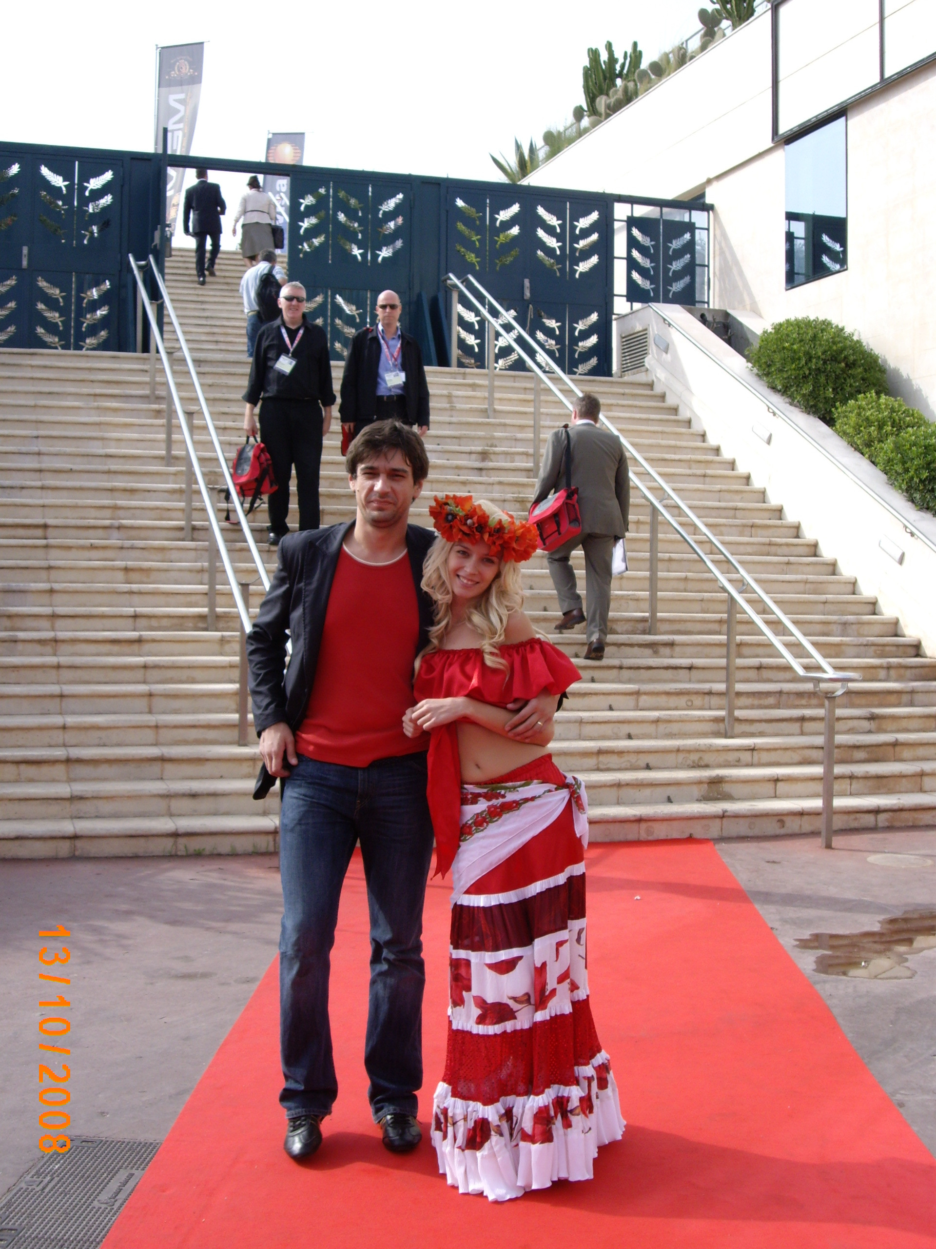 Actorii din "Regina" au facut spectacol la Cannes