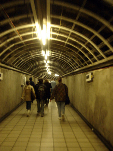 Tunelurile din centrul Londrei, scoase la vanzare