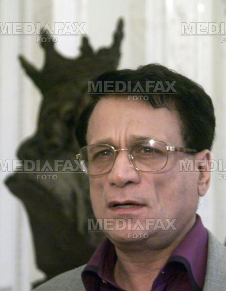 Ion Dolanescu: "Daca vad un singur fir de par alb, ma imbolnavesc de inima"