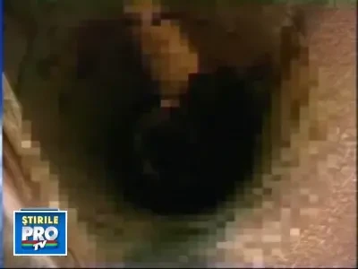 S-a aruncat in fantana, coplesita de singuratate