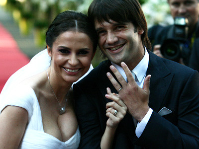 Cristi Chivu a sarbatorit Valentine's Day alaturi de fetele sale