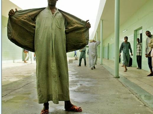 Revoltator! Bolnavi psihic, negociati ca sclavii si pusi la munca!