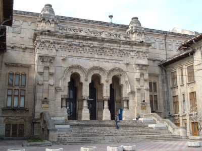 Mai multi bani pentru studentii silitori ai Universitatii Dunarea de Jos