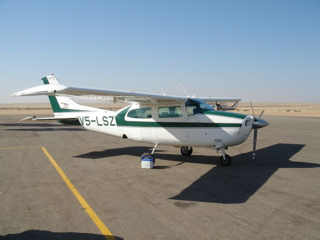 Incendiu de proportii in urma unui accident aviatic, in Austria