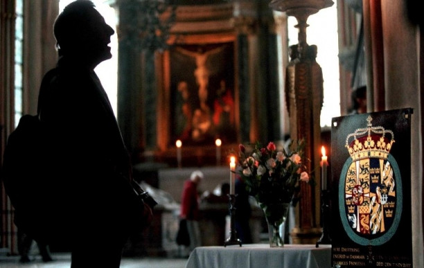 Preot pradat de hoti, salvat de un taximetrist