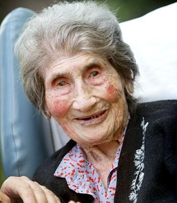 Inca o baba virgina!