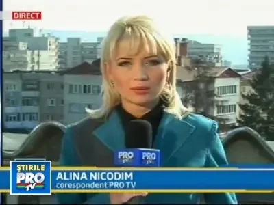 Si-a facut loc cu pistolul pe sosea!