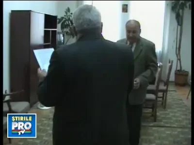 19mischievoamb221008