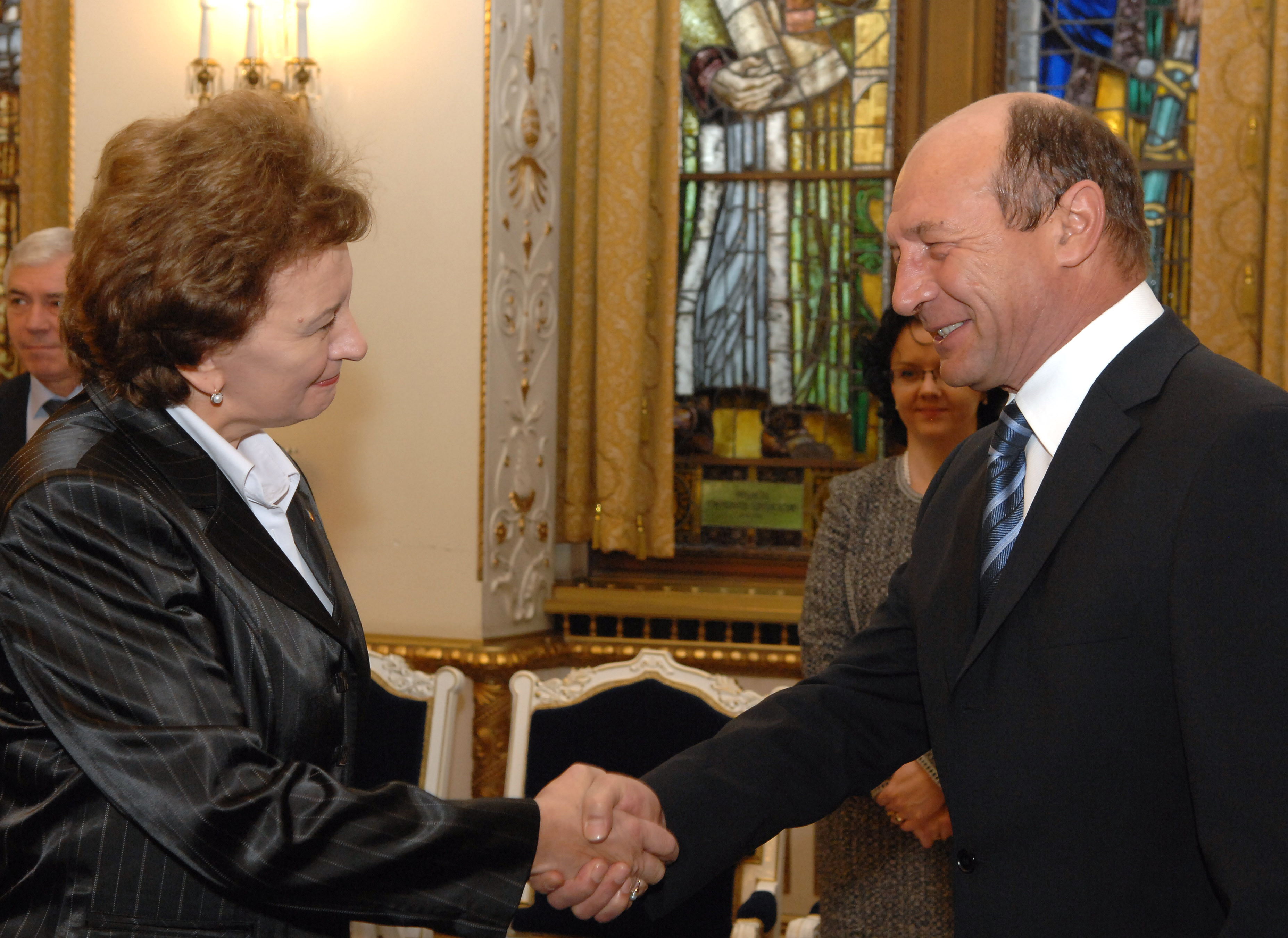 Sfaturi prezidentiale pentru Chisinau