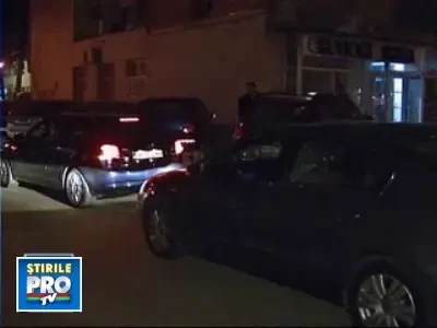 Cum distribui zece masini pe patru locuri de parcare? Cu ranga!