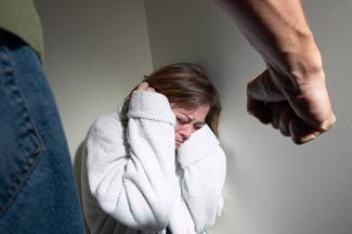 In casa cu dusmanul! 600 de romance au murit in 4 ani, in pumnii sotilor