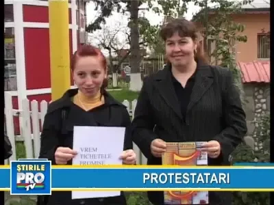 Galagie mare la Lipanesti: dascalii si-au cerut tichetele de masa