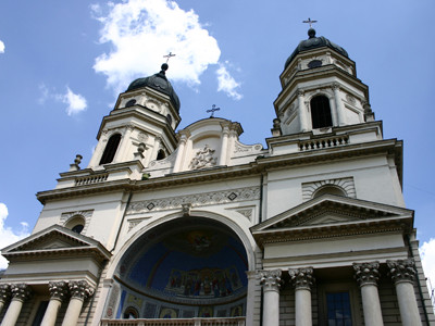 Un preot iesean le-a cerut credinciosilor sa-si faca analizele gratuite