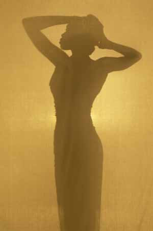 Un roman si-a scos nevasta la vanzare pe internet!