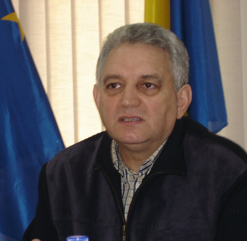 Se precipita treaba in PSD: Ilie Sarbu, socrul lui Ponta, renunta la Geoana