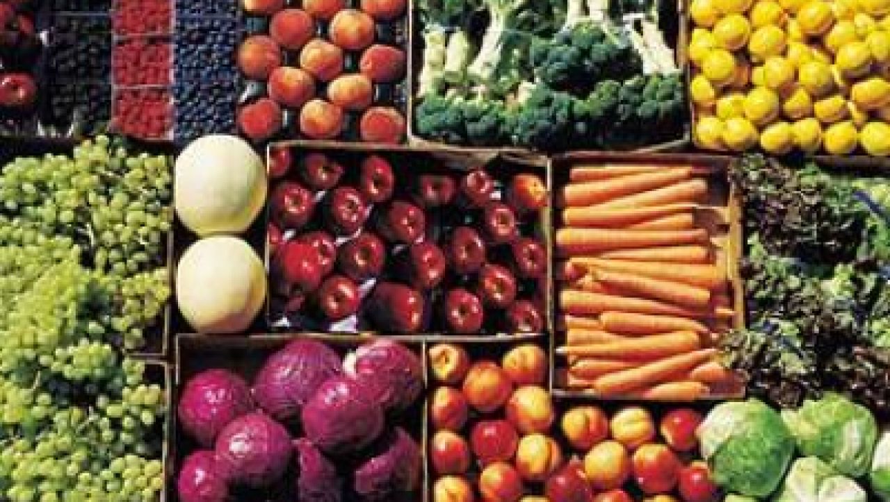 Roșiile sunt fructe, conopida e floare: clasificarea legumelor explicată