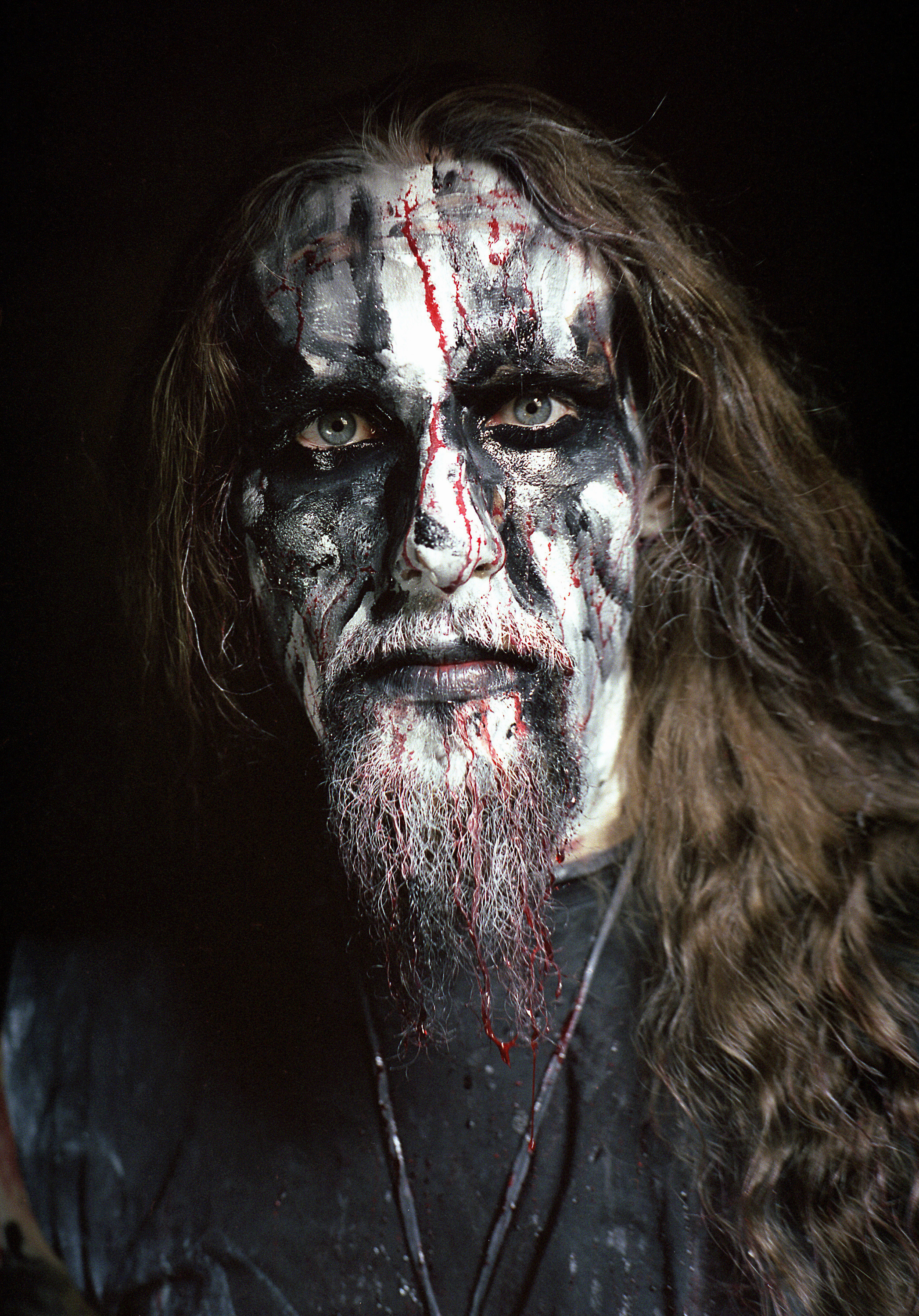 Gaahl, solistul formatiei Gorgoroth, este homosexual!