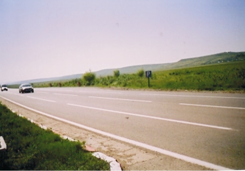 Inca o cruce pe Drumul Mortii, numele sinistru sub care e cunoscut E583