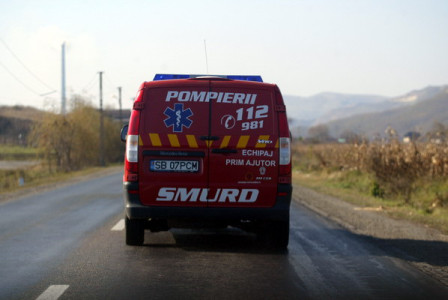 Primul ajutor in caz de accident, predat pe DN 7 de politisti si SMURD