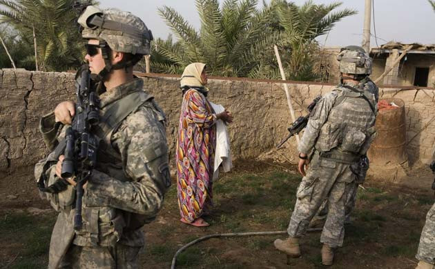 Atentatul de duminica din Irlanda de Nord, revendicat de "Adevarata IRA"