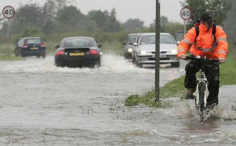 Inundatii puternice in Franta - stiri externe pe scurt