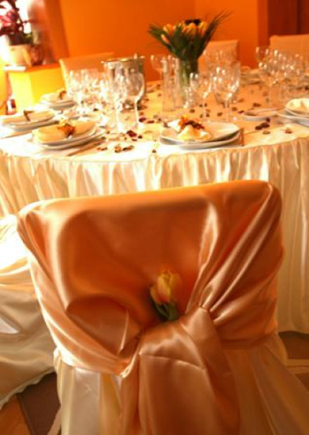 Trei nunti, acelasi verdict: salmonela!