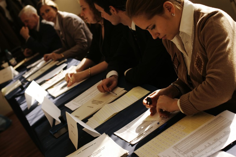 Udemeristii vor sa-i cheme la vot pe tinerii de 16 ani