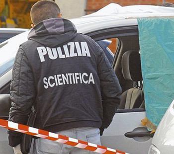 Patru romani retinuti in Italia pentru jaf si tentativa de omor