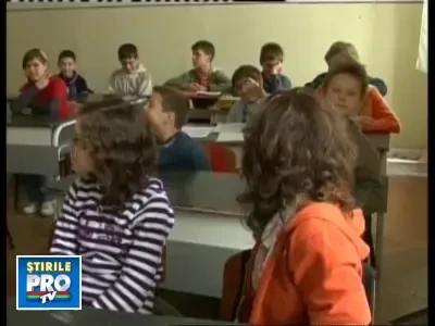 2.000 de profesori, de la peste 25 de scoli din Cluj, in greva!
