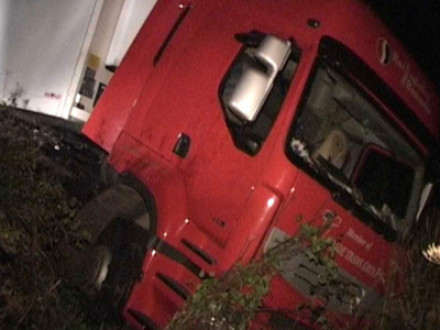 Soferul unui tir si-a gasit sfarsitul pe DN1, in judetul Alba