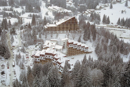 Iarna a venit, in sfarsit, la munte! Turistii au profitat la maximum