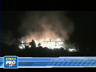 Cluj: un barbat de 45 de ani a ars de viu intr-o cabana