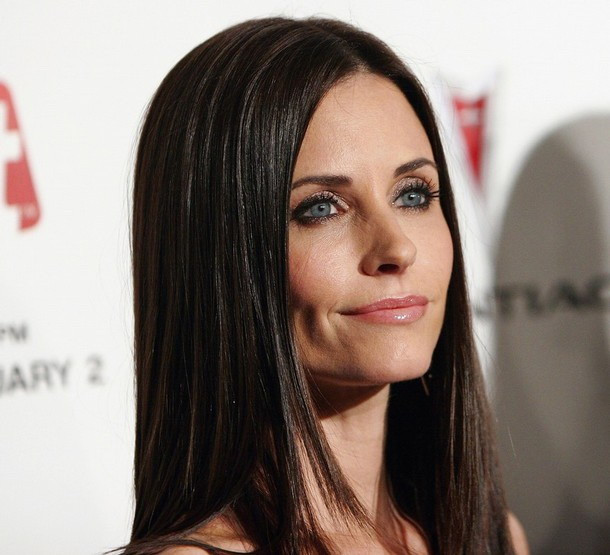 Courteney Cox a dat petrecere pentru ca a castigat Obama