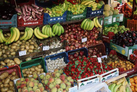 La noi totul e pe dos! Capsunile romanesti, mai scumpe decat cele straine