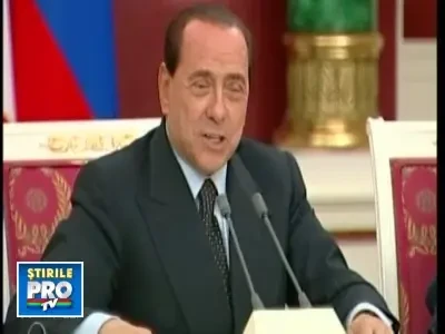 22berlusconivoamb061108