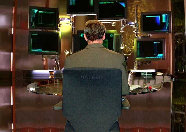 "nsplitter",capturat.Ce a facut tanarul"most wanted"de a pus pe jar Pentagonul, FBI-ul si Interpolul