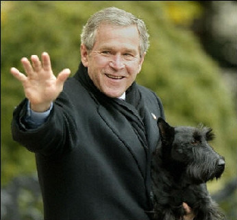 Imbunat de spiritul Craciunului. George Bush a gratiat 19 persoane