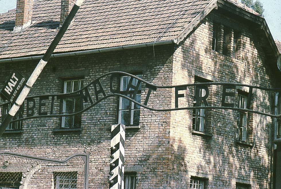 "Planurile mortii" gasite intr-un apartament din Germania