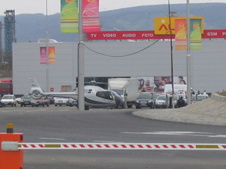 Atentie! Taxiurile aeriene aterizeaza tot mai des in zonele locuite