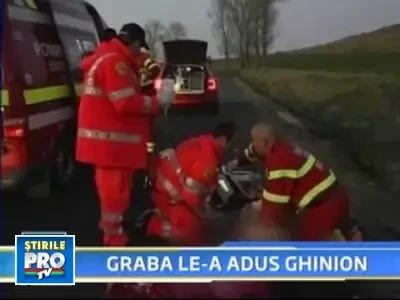 B_1011_13_masina_rasturnata