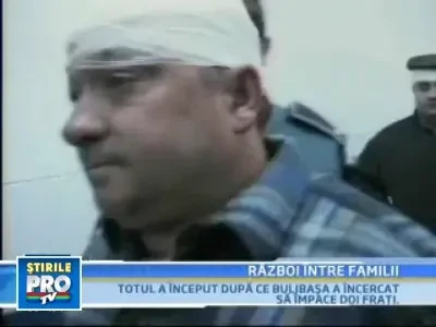 Scandal cu leviere, cutite si pietreintre romi, intr-o comuna din Dolj