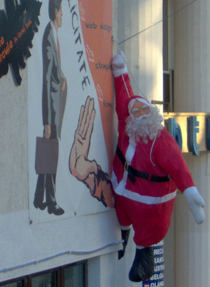 Spiritul Craciunului e deja pe rafturi!