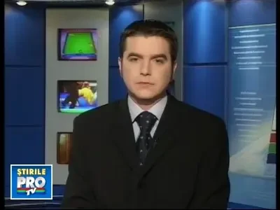 Elevii buzoieni au asteptat pe la porti sa se termine greva