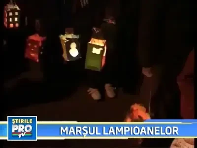 Sute de lumini au impodobit Aradul!