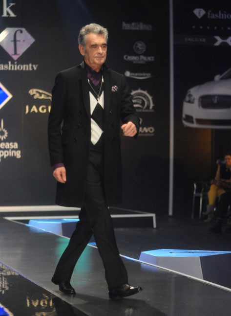 Iurie Darie a murit. Actorul a fost inmormantat duminica cu onoruri militare