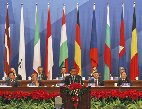 Summit crucial la Bruxelles. Criza financiara e vedeta