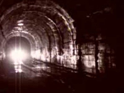 Doi mineri de la Petrila au ajuns la spital cu arsuri grave dupa ce s-au oparit in subteran